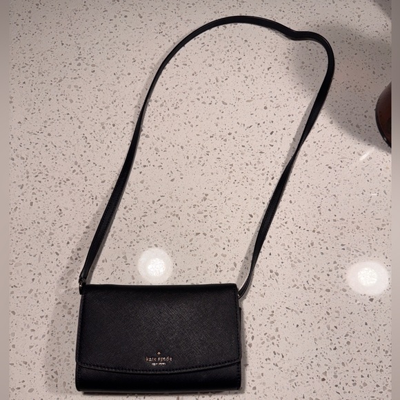 Kate Spade Laurel Way Addison - Picture 1 of 7